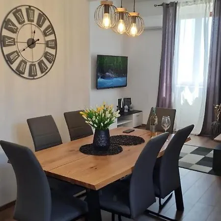 Little Ivan Apartman