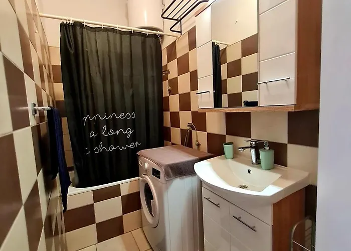 Little Ivan Lejlighed